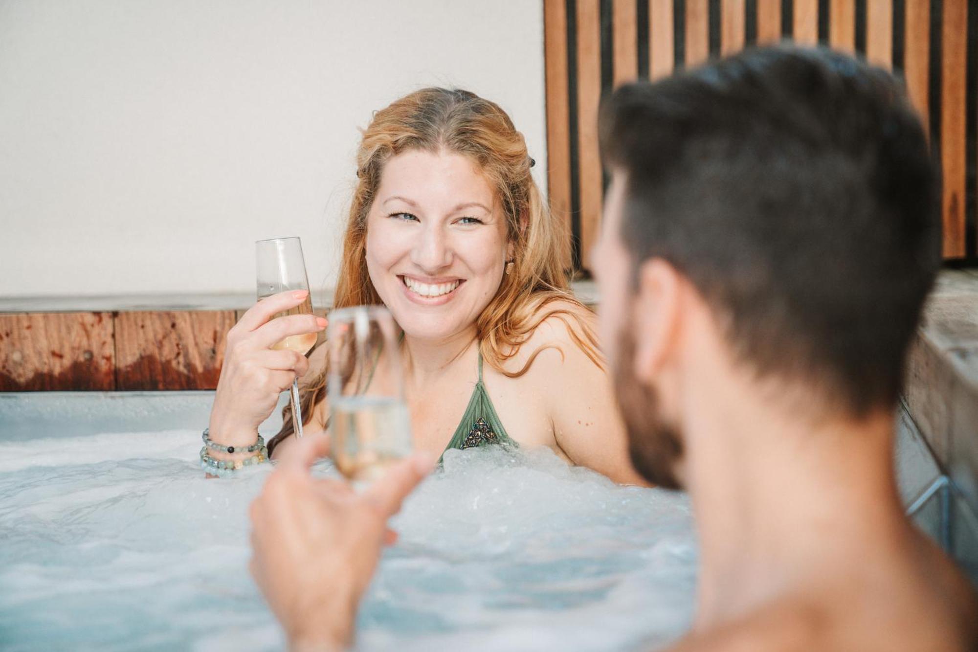 Celeste Beaute & Spa Hotel Nalinnes Екстериор снимка