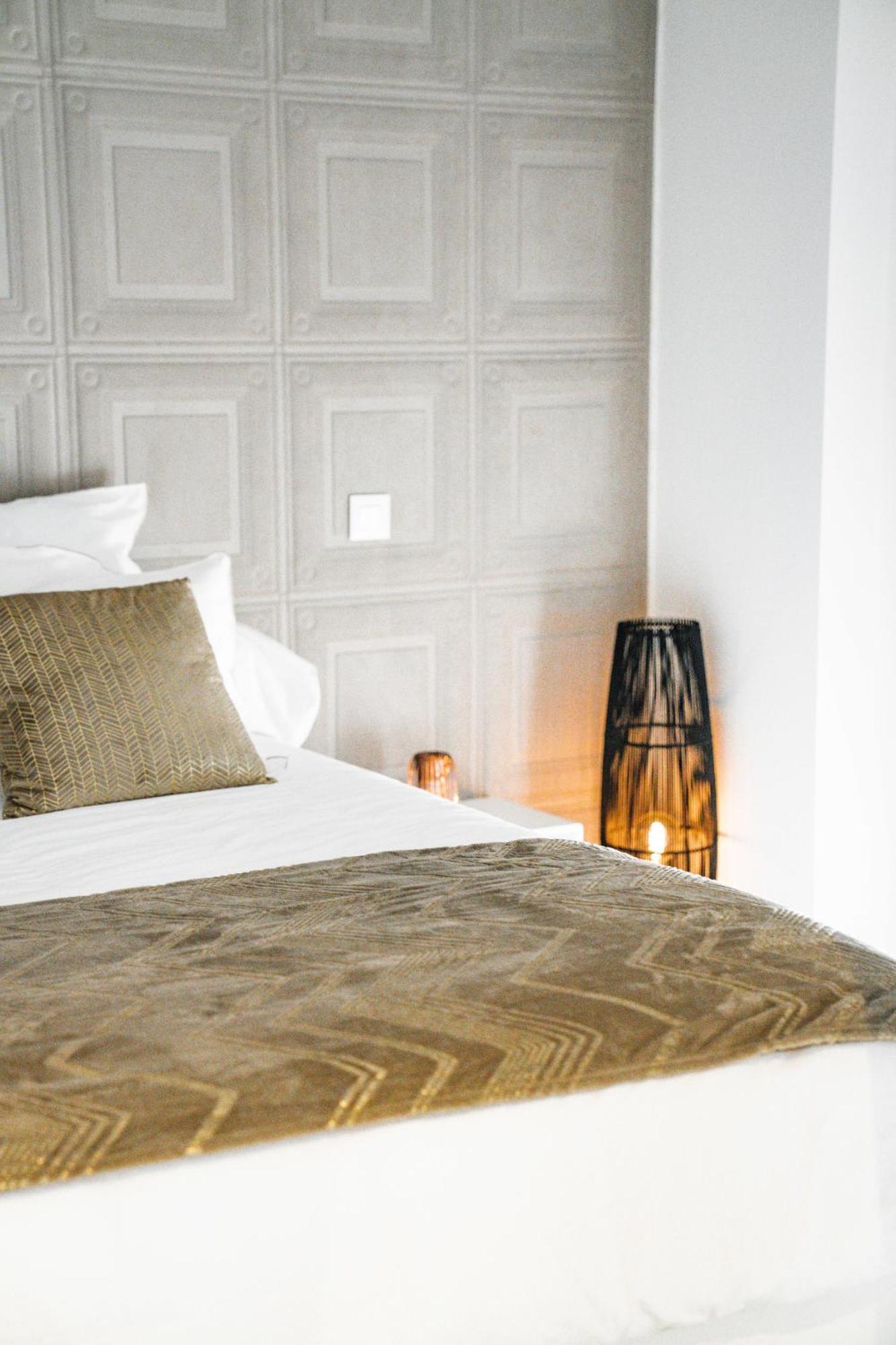 Celeste Beaute & Spa Hotel Nalinnes Екстериор снимка