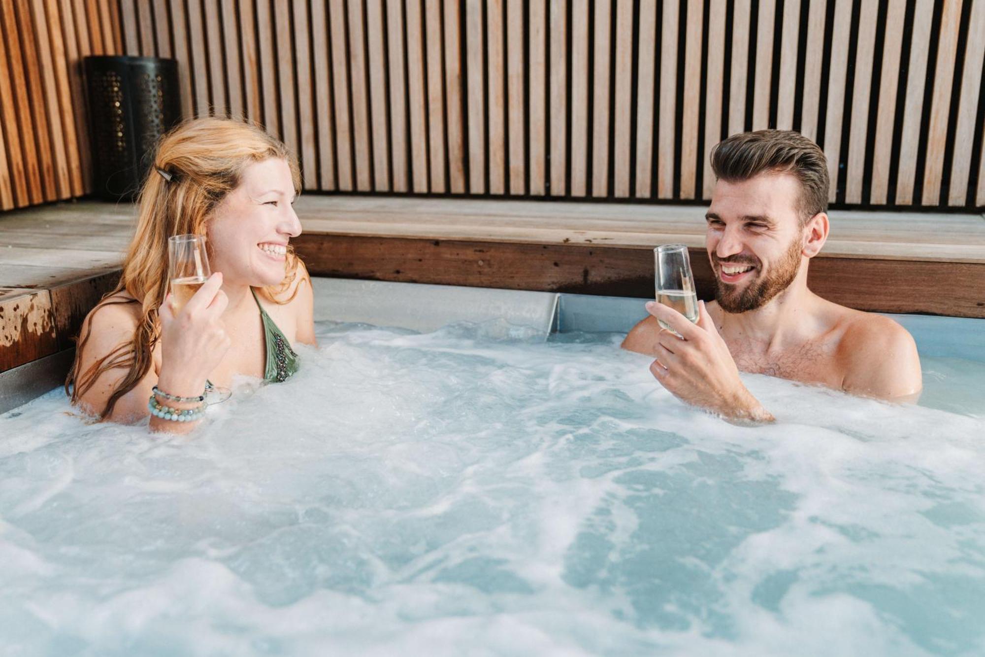 Celeste Beaute & Spa Hotel Nalinnes Екстериор снимка